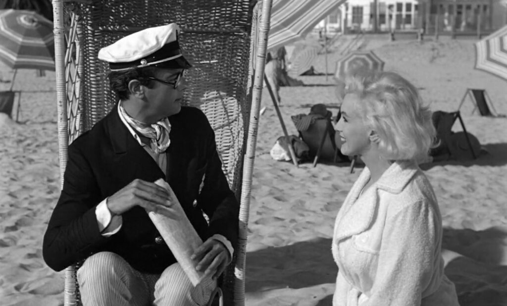Tony Curtis and Marilyn Monroe in Some Like it Hot