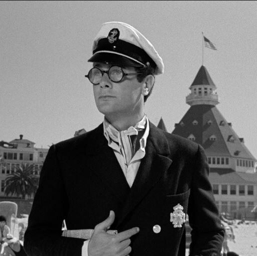 Tony Curtis wearing Bienstock's thick glasses in Some Like it Hot
